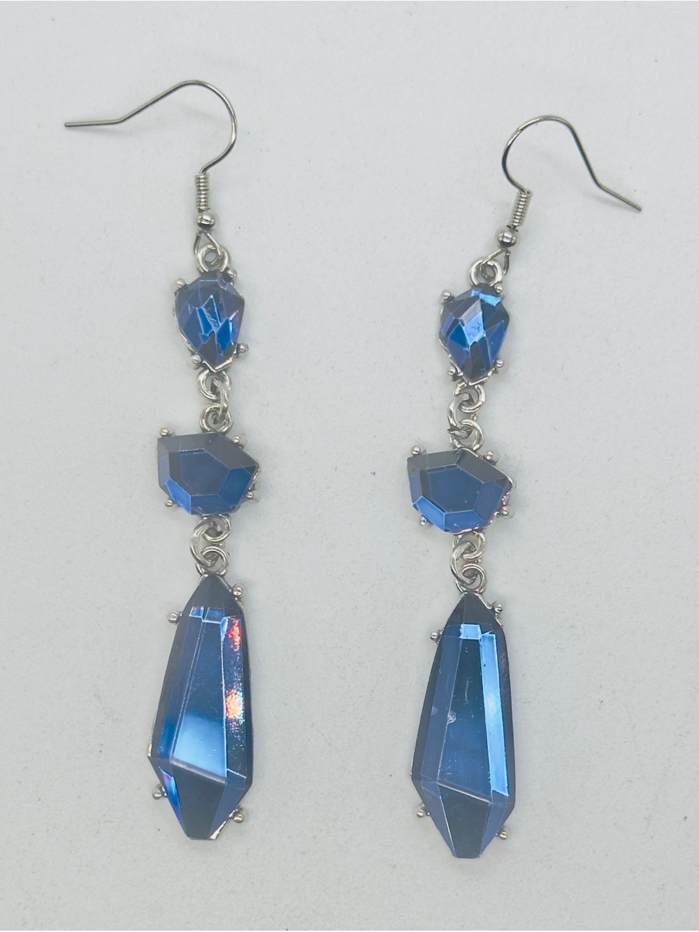 Paparazzi Blue Silver Tone Faceted Iridescent Earrings Pierced Post
